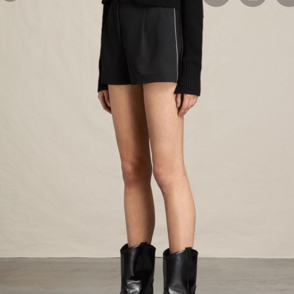 All Saints Ivy Rib Short size 2